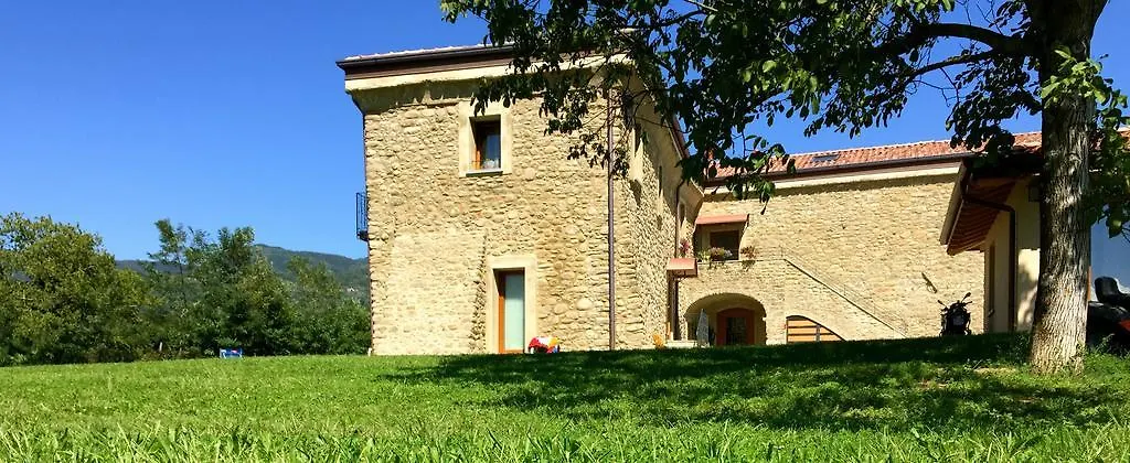 Séjour à la ferme Villa Agriturismo Podere Magaiana à Filattiera